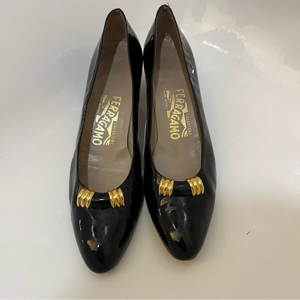 Vintage Salvatore Ferragamo Black Patent Leather with Gold Black Detail 9 AAA‎
